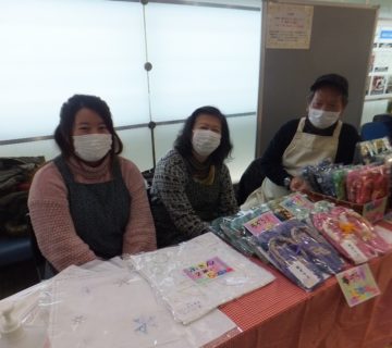いざ、10時30分販売開始です。