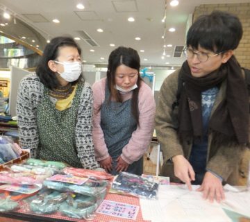 珍しいお客さんも現れ利用者もにっこり、元職員の今村さんでした。お元気そうでした。