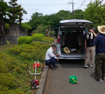 一定時間で休憩をとり水分補給をします。気温は２１度作業をしていると汗ばむ季節になりました。