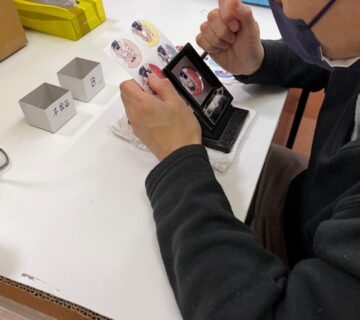 原紙を切る作業