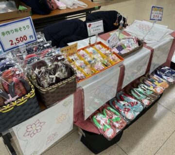 しかしながら、手慣れたもので11時にはオープン準備完了です。