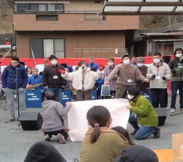 のぞみ福祉園のご利用者による熱唱です。