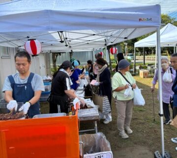 特にやきとりは好評で、300本が早々に完売となりました。